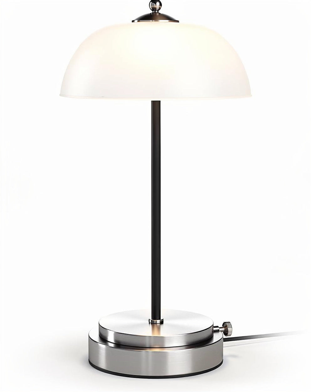 **Technische Titel in het Nederlands:** Moderne bureaulamp met metalen voet en glazen kap